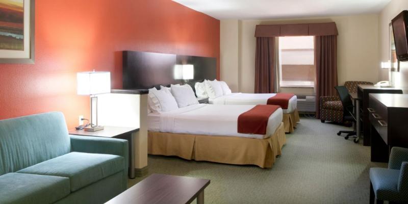 Holiday Inn Express Hotel And Suites Brownsville By Ihg Exterior photo